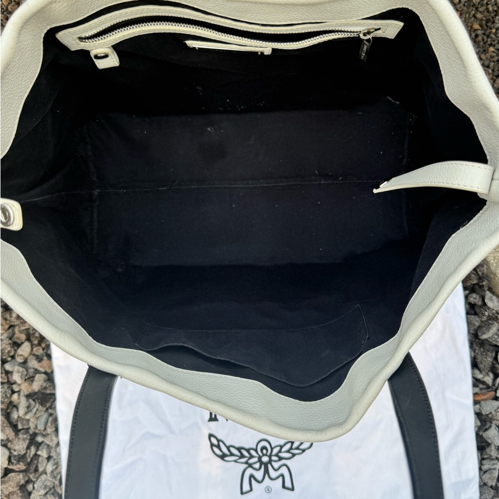 Jimmy Choo White Star Embossed Leather Tote Bag Black Handles Made in Italy - Picture 12 of 16